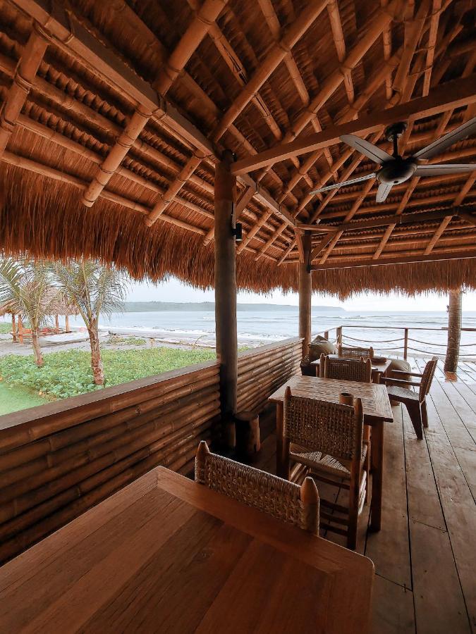 Sumba Beach House Waikabubak Eksteriør billede