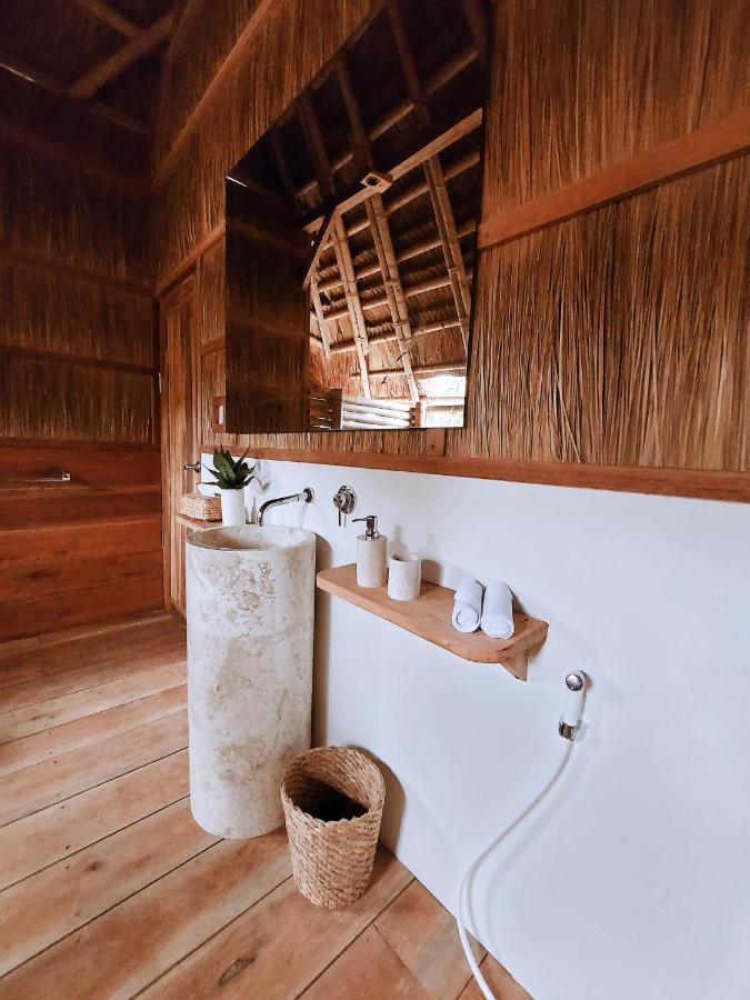 Sumba Beach House Waikabubak Eksteriør billede