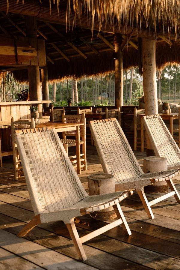 Sumba Beach House Waikabubak Eksteriør billede
