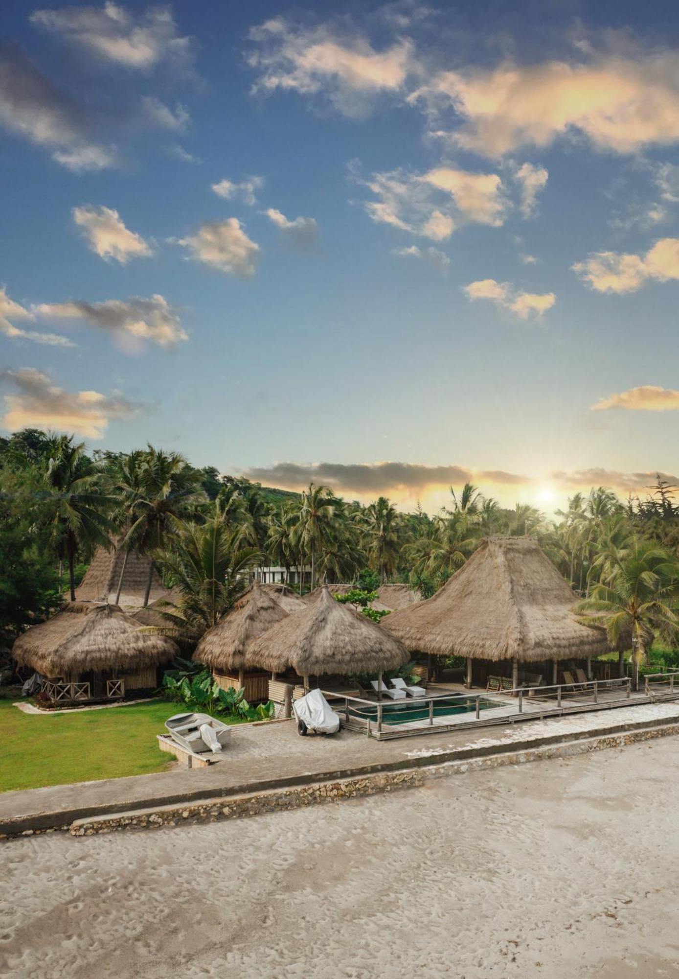 Sumba Beach House Waikabubak Eksteriør billede